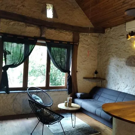 Grange Renovee En Pleine Nature Valady Buitenkant foto