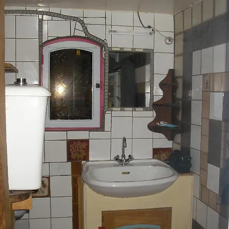 Grange Renovee En Pleine Nature Valady Buitenkant foto